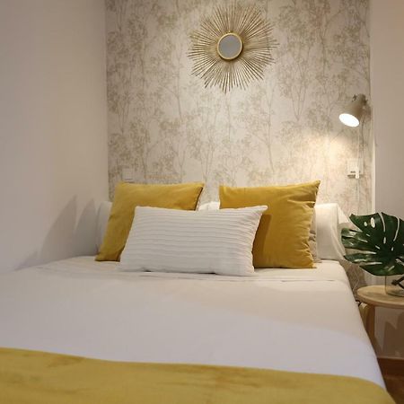 Atocha Art Apartment Madrid Bagian luar foto