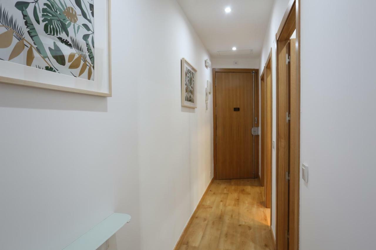 Atocha Art Apartment Madrid Bagian luar foto