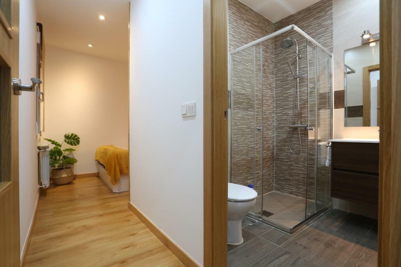 Atocha Art Apartment Madrid Bagian luar foto